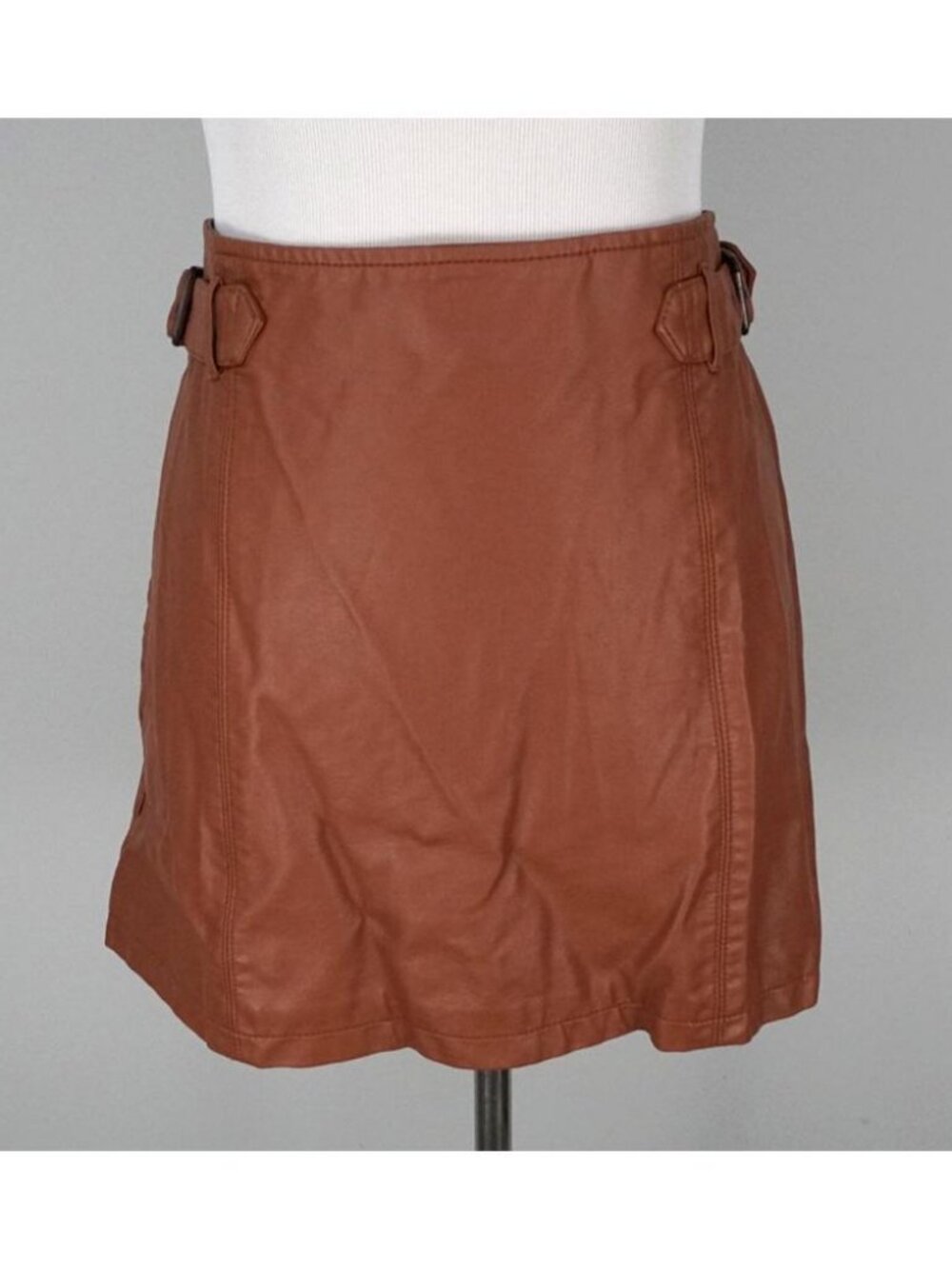 Free People Brown Faux Leather Stretch Buckle Zip Mini Skirt Size 10